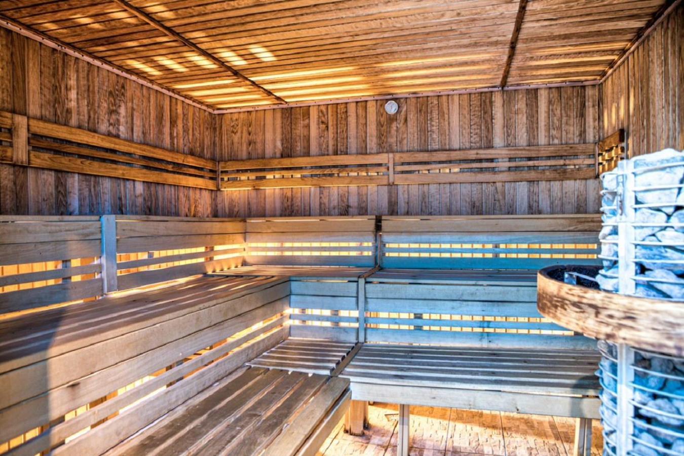 Albert Residence Aparthotel Grand Chalet With Free Spa Access To Alpin Resort Poiana Brașov Exterior foto